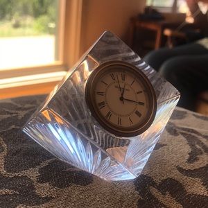 Decorative crystal clock